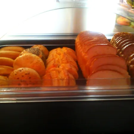 Krystal בוסולנגו