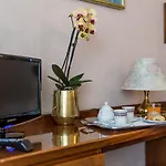 Krystal فندق بوسولينغو