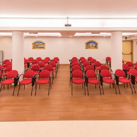 Szálloda Krystal Bussolengo