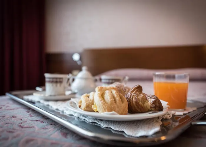 Krystal ホテル ブッソレンゴ