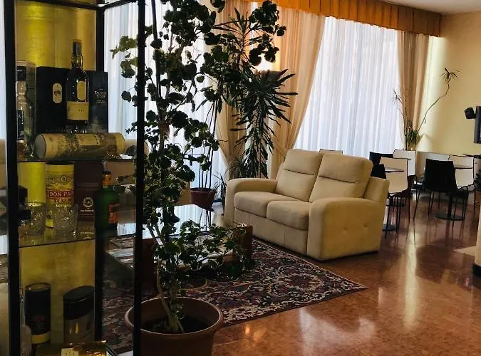 Krystal فندق بوسولينغو