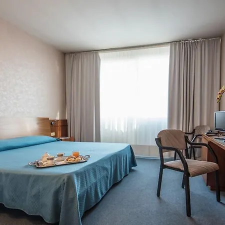 Krystal Hotel