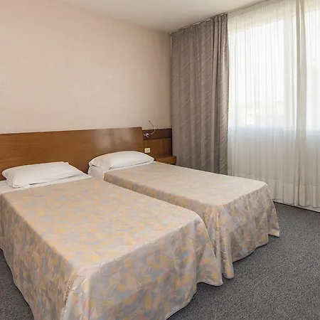 Krystal 3* Bussolengo